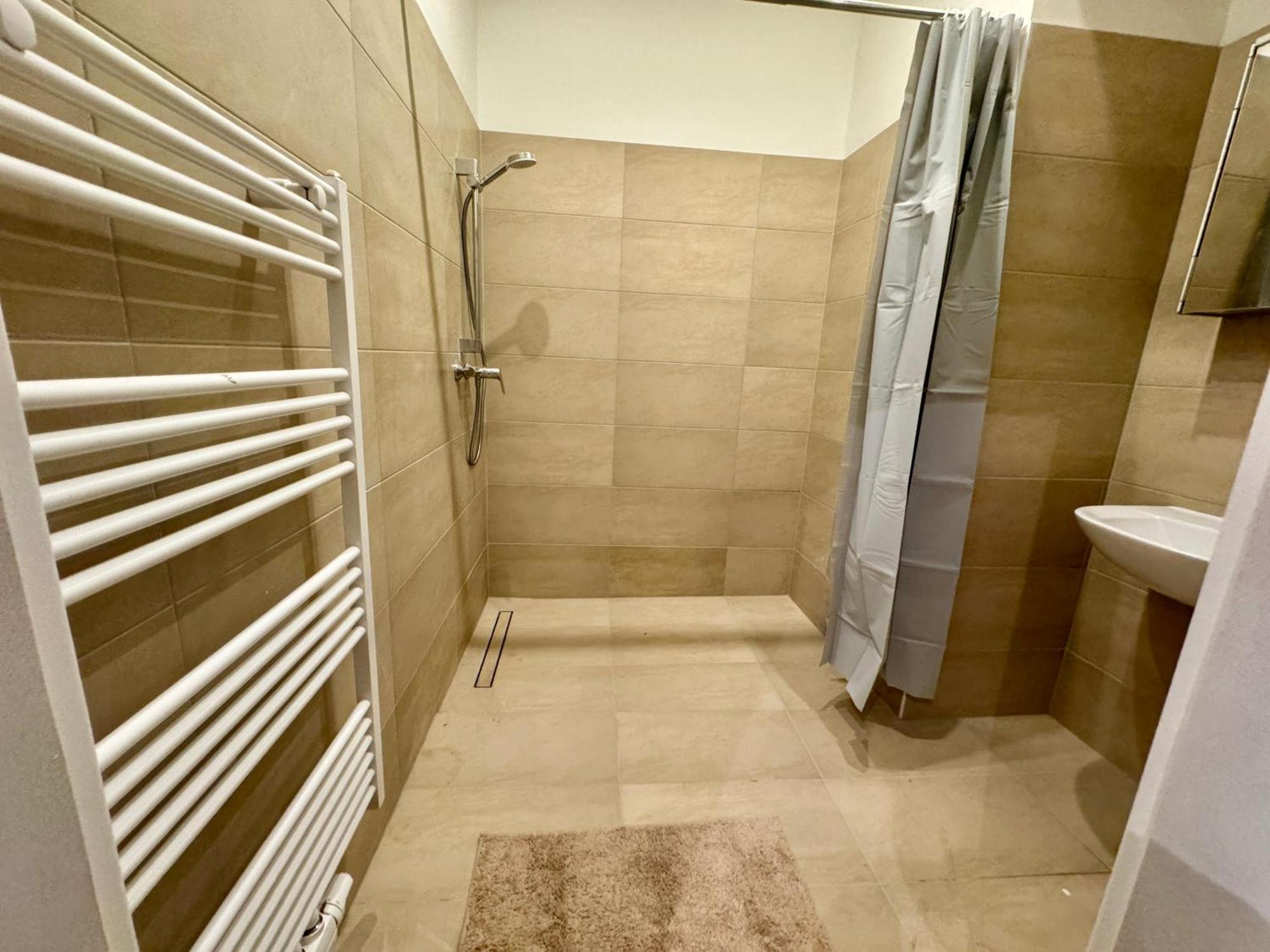 Spacious Apartment - 15 Min To Center 维也纳 外观 照片